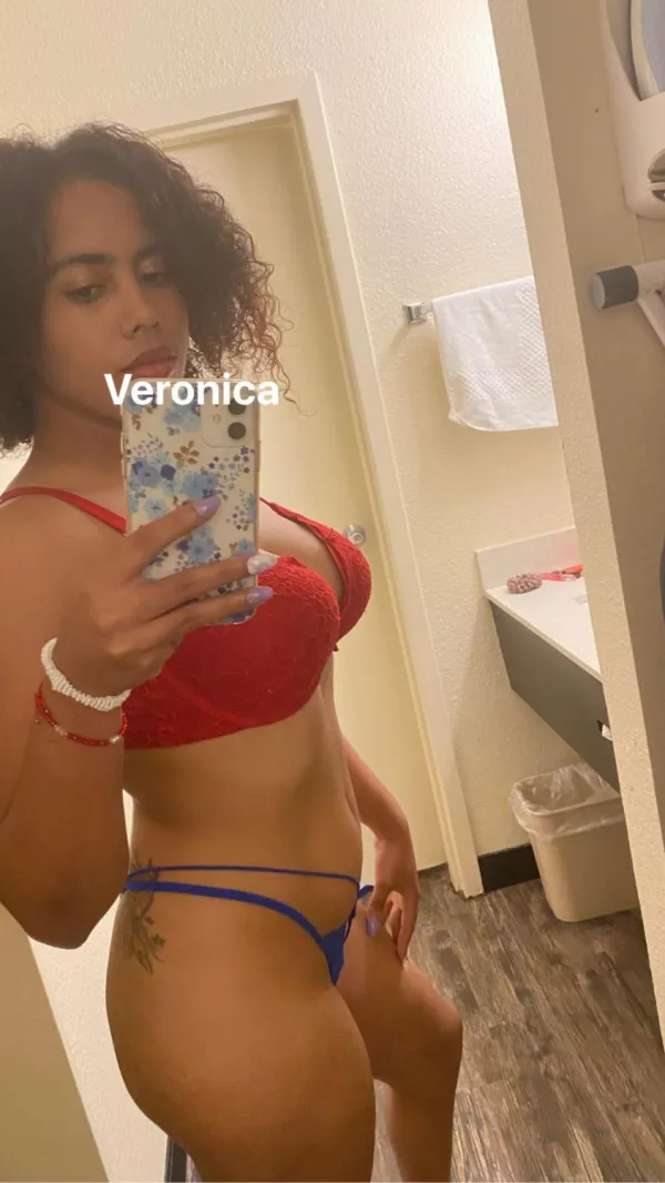 Veronica Avatar Bg