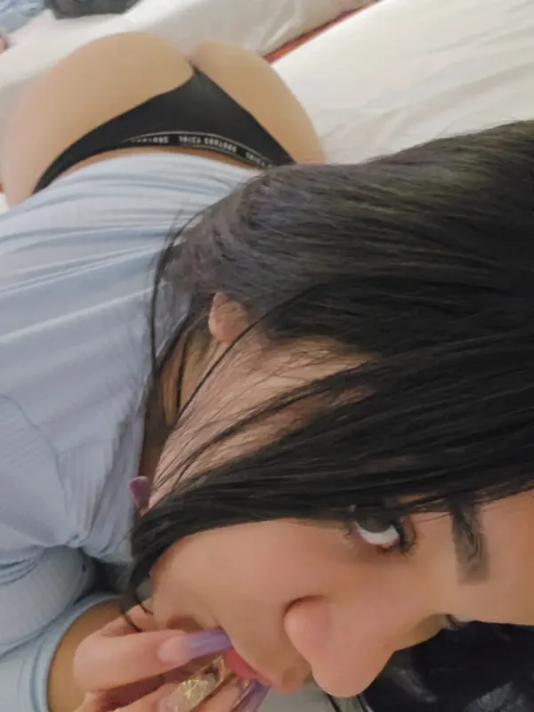 Mari Avatar Bg