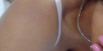 Sofía universitaria chat caliente 57 318 558 0082