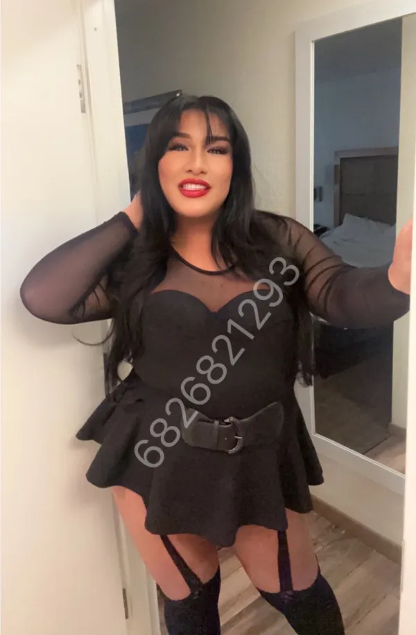 Vanesssa Latina Avatar Bg