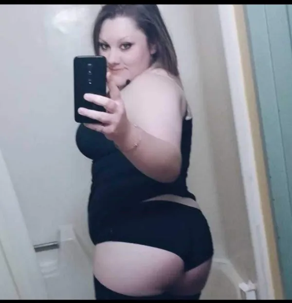 Doll House Slut Avatar Bg