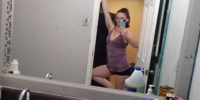 Clean adult fun Sexy and wild down for pretty much anything u want u wont regret it don't be shy...