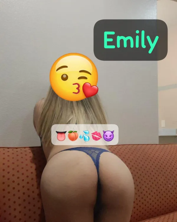 Emily Avatar Bg
