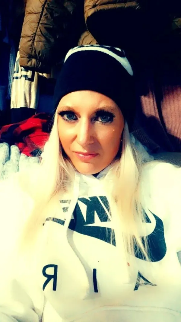 Lyssy Avatar Bg