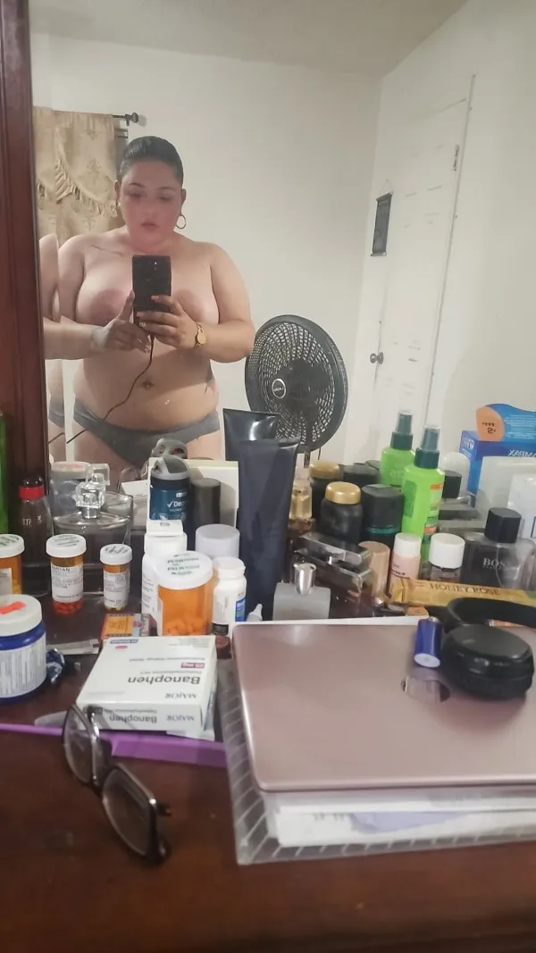 Omaida Yilian Cepero MOYA Avatar Bg