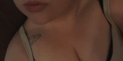 Hey there Im Violet lets have some fun together!