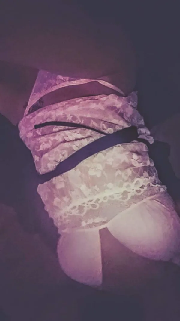 Rozelina Avatar Bg