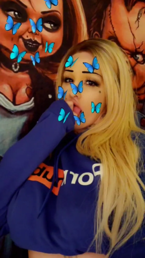 Wet Gurl Aol Com Avatar Bg