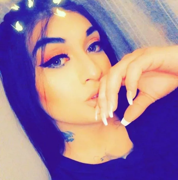 Young Bae Avatar Bg