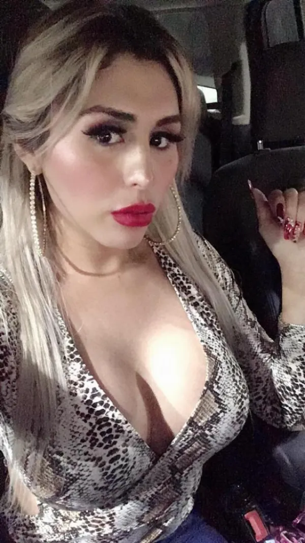 Janitza Avatar Bg