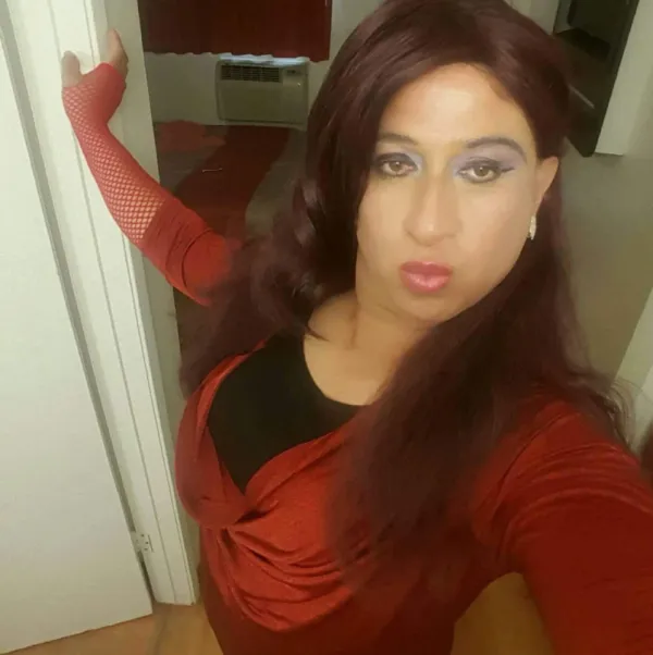 Sandra Avatar Bg
