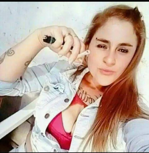 Giovana Avatar Bg