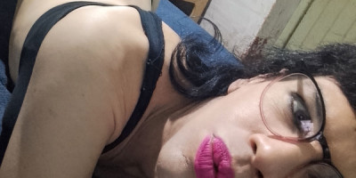 Tahiz Tu Diablita me atragantó con tu barra me comvierto en trola