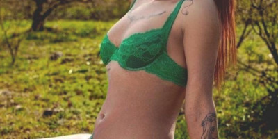 Chica trans caliente fuega ardiente y puta