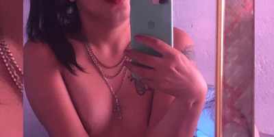 Chica trans hot mercedes reina joven y perversa no dudes en llamarme y pasar un buen momento con mig