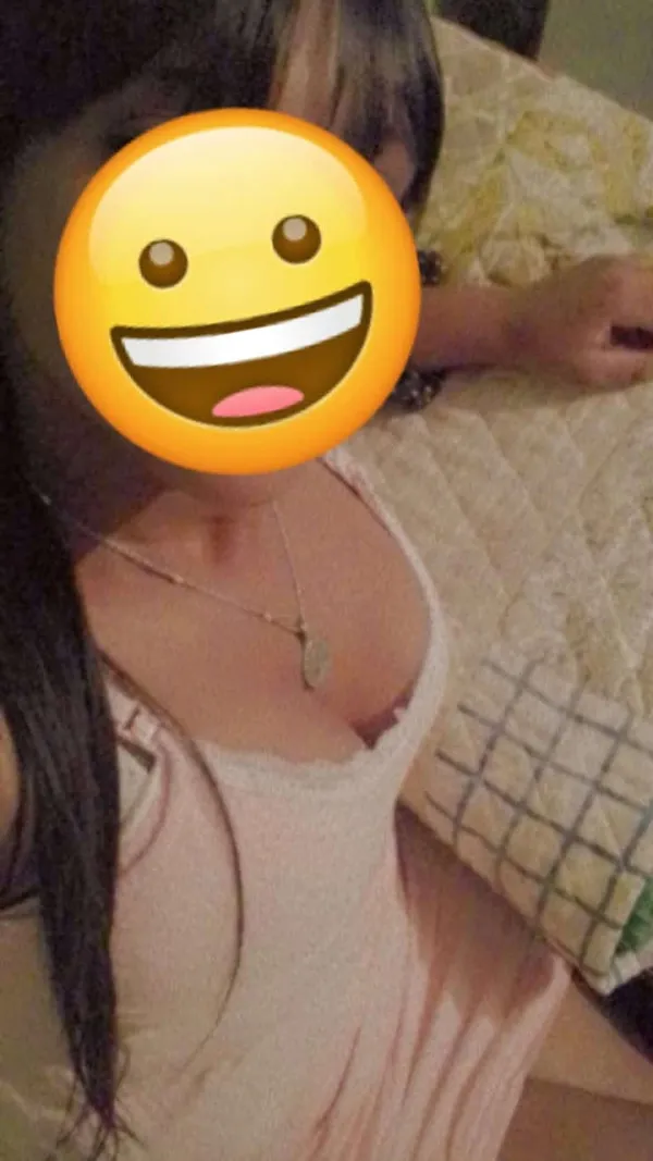 Camila Avatar Bg