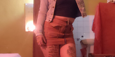 Mi nombre es Martu soy la chica con la que siempre soñaste puedo ser elegante o discreta