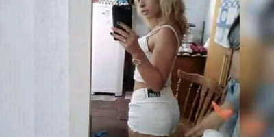 Hola soy melani Hola soy Melani tengo 19 añitos muy traviesa quieres cumpli