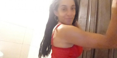 Provocadora morocha que disfruta sastifacer tus necesidades