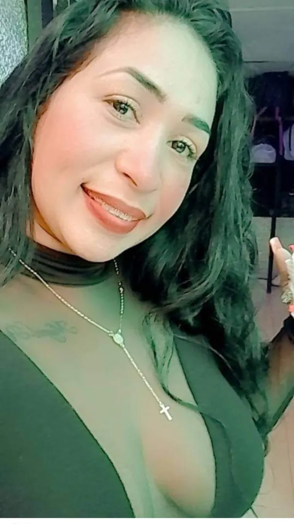 Camila Avatar Bg