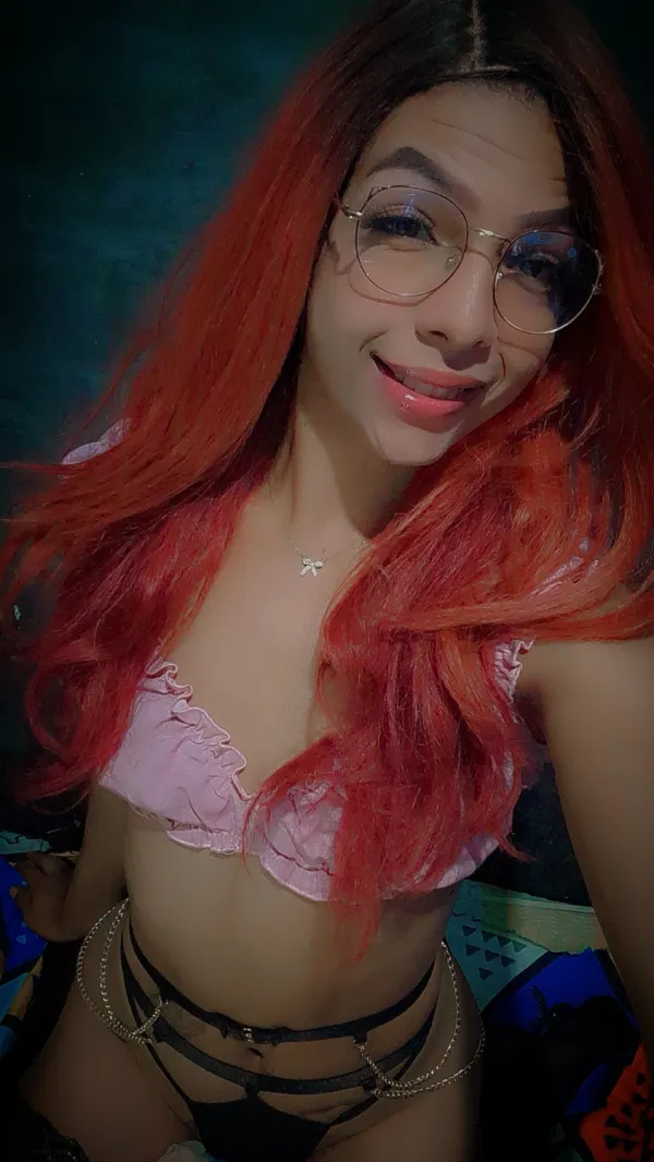 Britt Acosta Avatar Bg