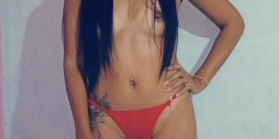 Soy venus linda flaca de 33 años descomplicada disponible para lo q desees