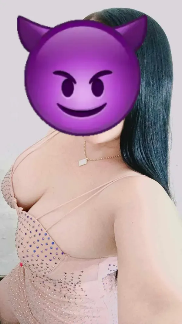 Sara Avatar Bg