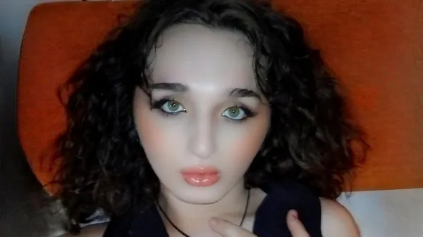 Irisi Avatar Bg