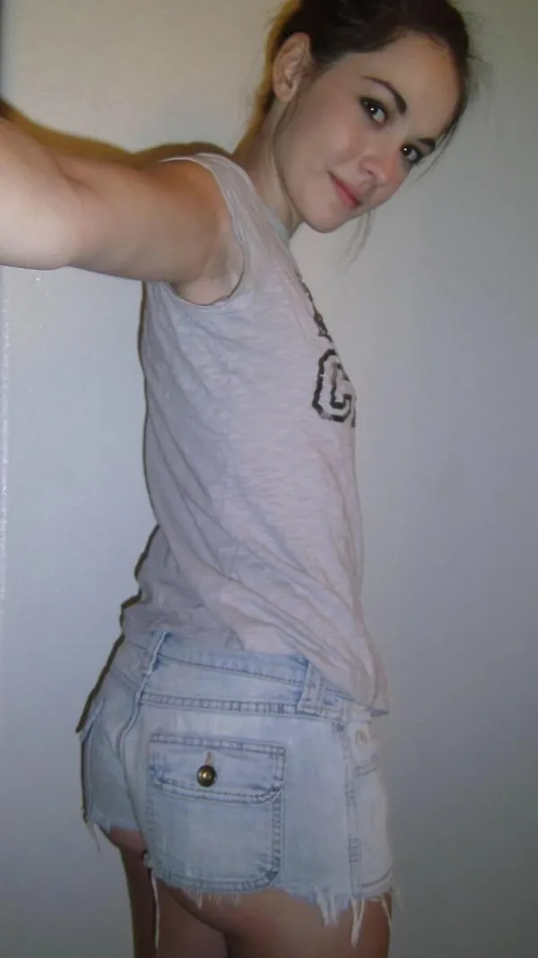 Avatar Bg